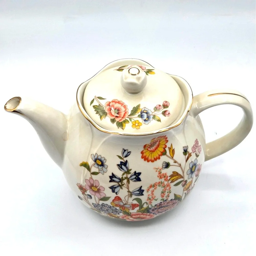 Vintage Robinson Design Group Floral Teapot with Gold Trim‎ Made In Japan 1989